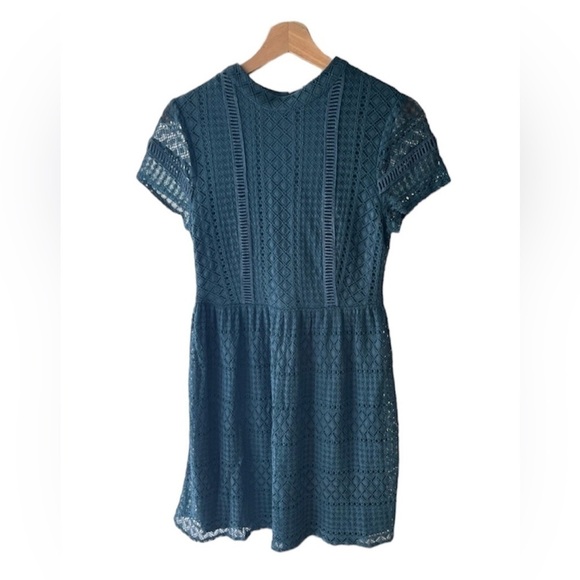 Francesca’s Blue Lace Mini/Midi Length Dress - Picture 1 of 8